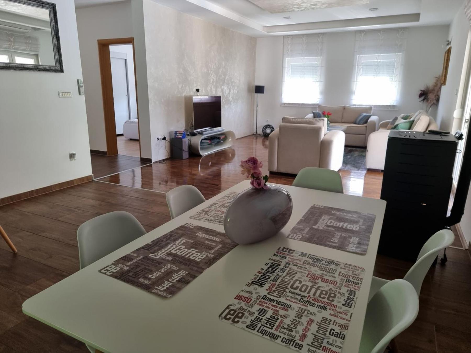Villa Aleksandra Ljubuski Ngoại thất bức ảnh
